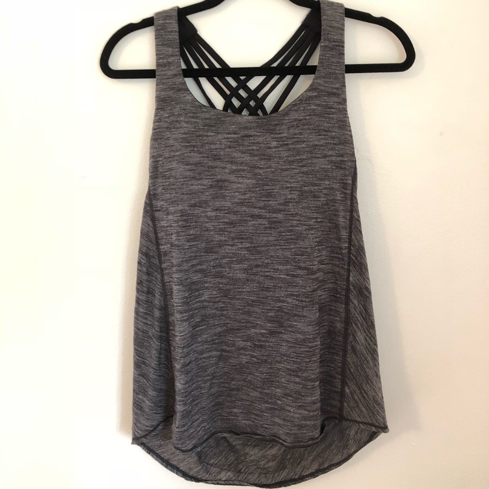 Lululemon knot your typical tank top